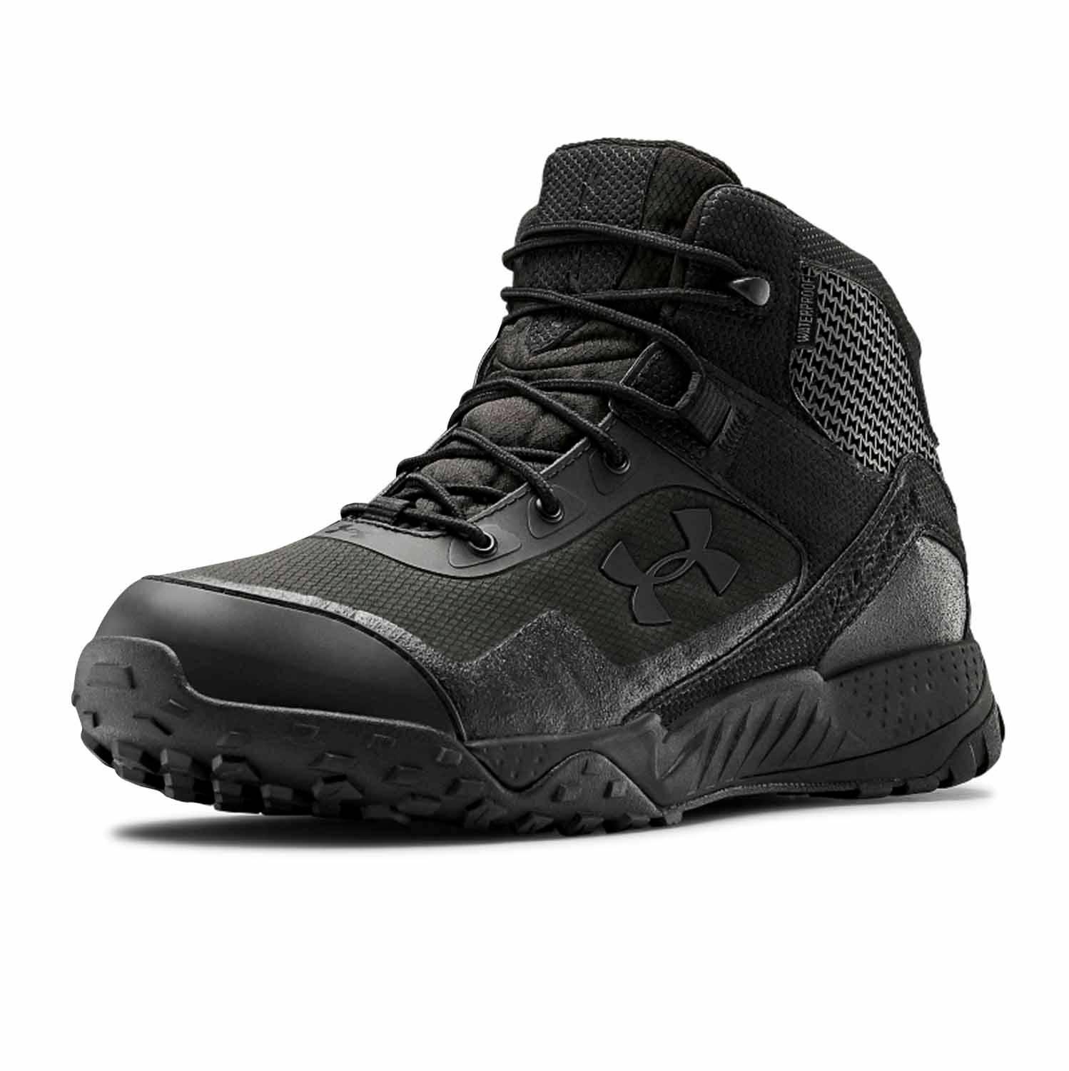waterproof boots under armour
